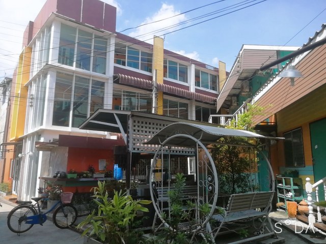 PZ157160 : ขาย อพาร์ทเม้นท์พร้อมห้องพัก ให้เช่า 315 ตรว. 4 อาคาร 66 ห้อง ซอยวงศ์สว่าง 11 เขตบางซื่อ กรุงเทพฯ**ราคา  78,000,000 บาท**รายละเอียด** -ขาย หอพัก เดนไซ ขนาด 315 ตร.วา - จำนวน 4 อาคาาร - จำนวนห้องพัก 66 ห้อ- ขนาดเนื้อที่ 315 ตร.วา- อาคารสูง 3 ชั้น จำนวน 2 อาคาร- อาคารสูง 2 ชั้น 2 อาคาร- มีห้องน้ำในตัว- ติดแอร์ทุกห้อง**ปัจจุบันคนเช่าเต็มทุกห้อง**การเดินทาง- ถนนวงศ์สว่าง 39 เมตร- ถนนรัชดาภิเษก 1.3 ก.ม.- MRTส