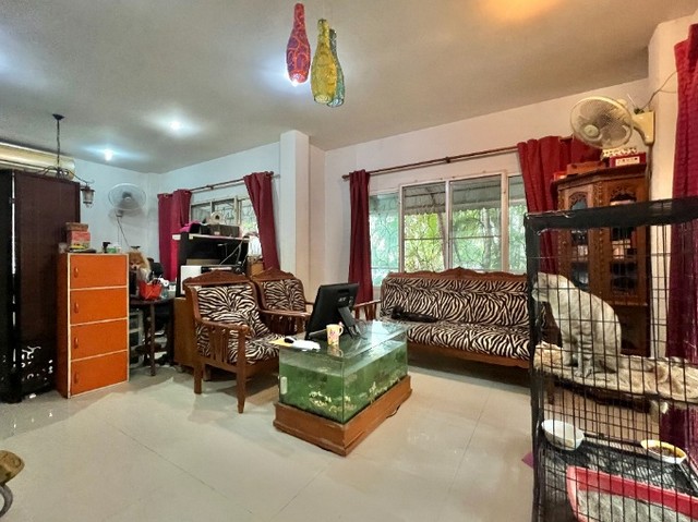 บ้านพร้อมพัฒน์ 1 รามอินทรา ถนนปัญญาเนเชอรัลปาร์ค แขวงสามวาตะวันตก เขตคลองสามวา กรุงเทพมหานคร