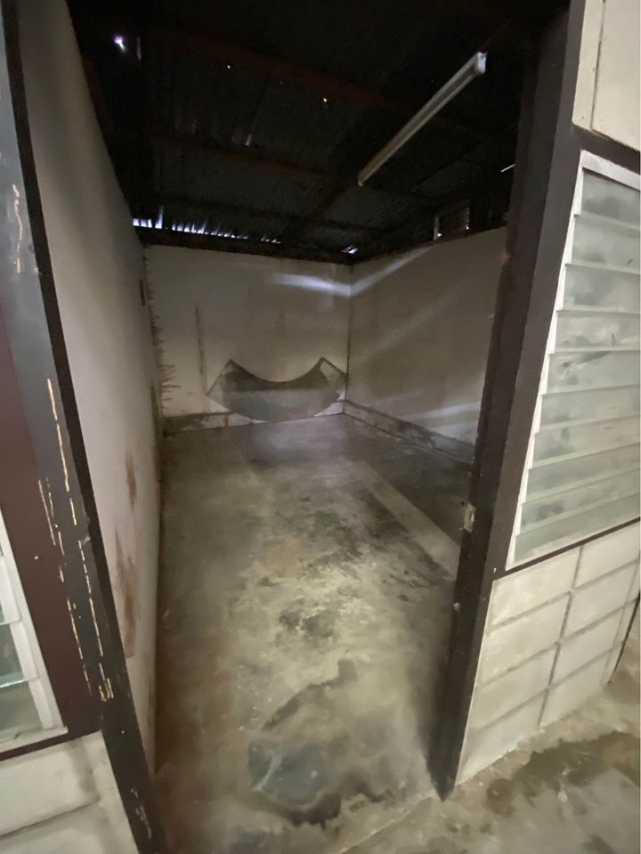 CH954 ให้เช่าโกดังหรือโรงงานขนาด 400 ตรม. ย่านพุทธบูชา บางมด ทุ่งครุ มีห้องพักเหมาะกับงานเฟอร์นิเจอร์