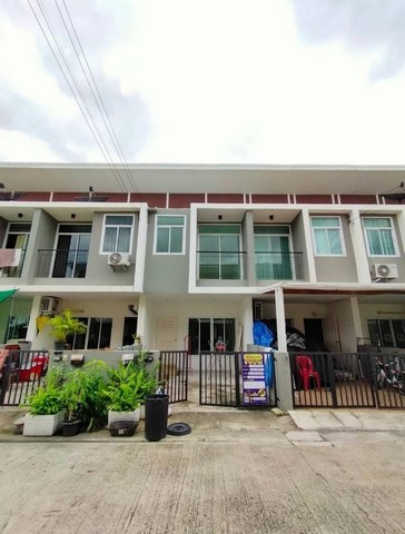 ขายทาวน์เฮ้าส์โครงการ ณราธร สุวินทวงศ์ หนองจอก กรุงเทพมหานคร PJBB 15901