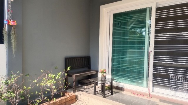 ทาวน์เฮ้าส์ ศุภาลัย พรีโม่ กาญจนาภิเษก พิมลราช อ.บางบัวทอง นนทบุรี