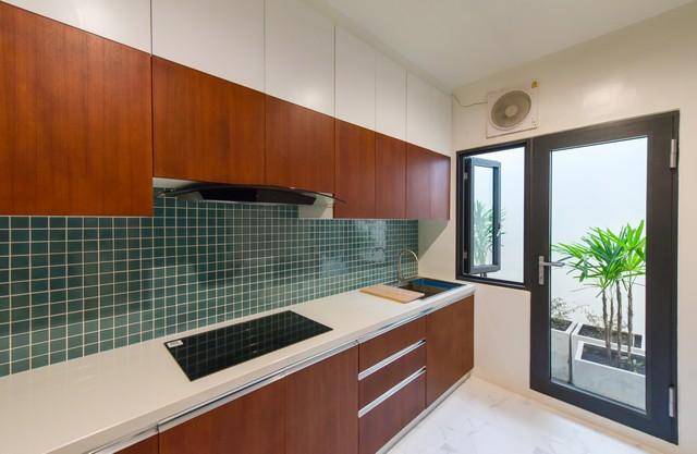 EPL-BR0092 ให้เช่า-ขายโฮมออฟฟิศ 5.5 ชั้น  ใกล้BTS แบริ่ง ซอยสุขุมวิท 109 พื้นที่ใช้สอยรวม 326 ตรม. 5 ห้องนอน 6 ห้องน้ำ