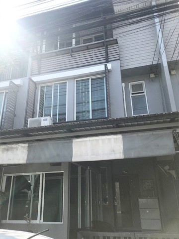 ขาย ทาวน์เฮ้าส์ อารียา เดลี่ (เกษตร-นวมินทร์) จรเข้บัว เขตลาดพร้าว กรุงเทพมหานคร