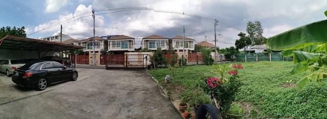 ขายที่ดิน 101 ตร.ว.ย่านลาดพร้าว รามคำแหงซอยมหาดไทย ใกล้MRTมหาดไทยหน้าบ้านหันทางทิศตะวันออก ที่ดินเป็นสี่เหลี่ยมผืนผ้าเหมาะสำหรับทำที่อยู่อาศัย โฮมออฟฟิศ คอนโดมิเนียมราคาขาย 22,500,000 บาท ( 2 แปลง )ที่ดินเปล่า 101 ตารางวา ราคา 12 ล้านที่ตั้ง ถนนลาดพร้าว ซอยลาดพร้าว122 แขวงพลับพลา เขตวังทองหลาง กรุงเทพมหานครติดต่อ : คุณภัสพงณ์ 0634098164 ,0813987741Line : deedaa23เนื้อที่ 202 ตารางวา หน้ากว้าง 33 เมต