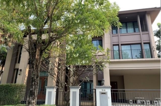 ให้เช่าบ้านเดี่ยว 3 ชั้น โครงการแกรนด์ บางกอก บูเลอวาร์ด รัชดา-รามอินทรา 2 เฟอร์นิเจอร์ครบ 