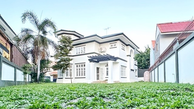 ให้เช่าคฤหาสน์หรู ถูกที่สุด รังสิตคลอง3 บ้านเดี่ยว 2 ชั้น 112ตรว. 232ตรม. 3นอน 3น้ำ 2จอดรถ 1แอร์ เพียวเพลส รังสิต คลอง 2 ติดถนนใหญ่