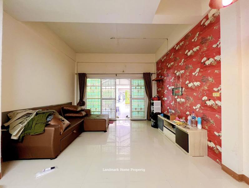 LM24-0032 ขายทาวน์เฮ้าส์ 2 ชั้น เหนือฟ้าโฟร์ บ้านกล้วย ไทรน้อย ขนาด17 ตรว 2นอน 2น้ำ