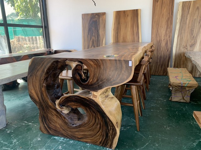 ขายฟอร์นิเจอร์ไม้ ร้านเฟอร์นิเจอร์ไม้ติดถนน เจ้าฟ้าตะวันตก อำเภอเมือง ภูเก็ต จังหวัดภูเก็ต