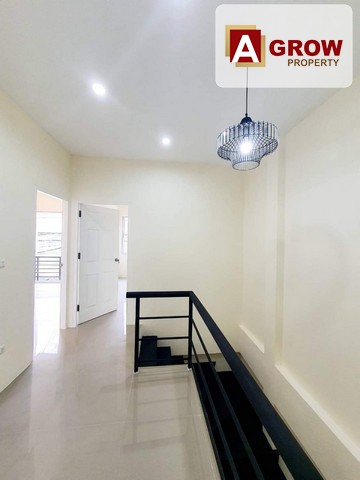 ม.ทรัพย์ทวี วิลเลจ  ประชาอุทิศ90 บ้านรีโนเวทใหม่พร้อมเข้าอยู่  เดินทางสะดวก