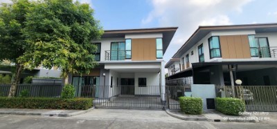 ให้เช่าบ้านลุมพินีสวนหลวงตกแต่งสวยหรูแอร์เฟอร์นิเจอร์ครบมี6นอน5น้ำราคาเช่าเดือนละ85,000บาท/เดือน