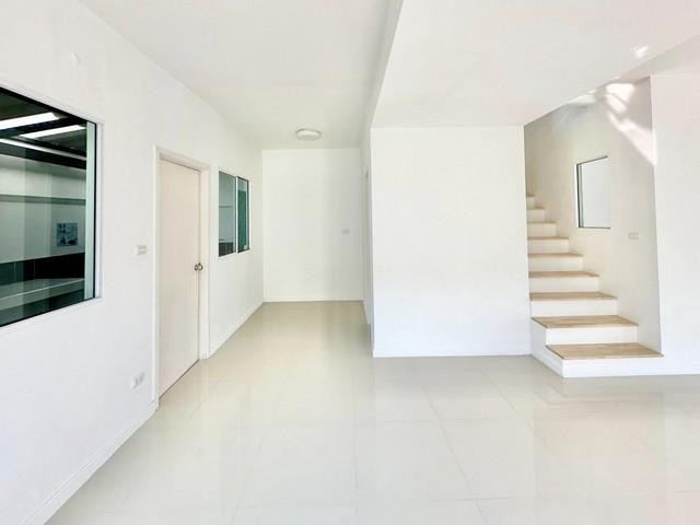 C4443 ขายทาวน์เฮ้าส์ 2 ชั้น  โครงการบ้านพฤกษา ไพร์ม วัชรพล-สายไหม 56 หลังมุม รีโนเวทใหม่ ต่อเติมครบ พร้อมเข้าอยู่