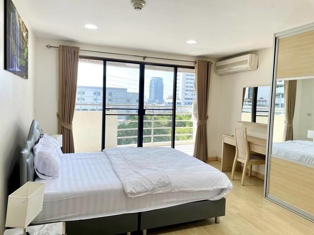 C4431 ให้เช่าและขายคอนโดฟล่อราวิลล์ พัฒนาการ 51 ตึก C พื้นที่ 105 ตร.ม 2 ห้องนอน ใกล้​airport link หัวหมาก