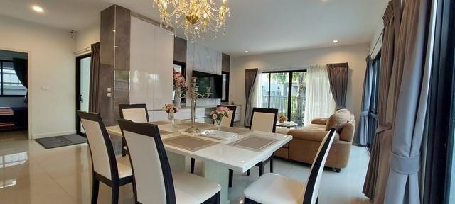 C4428 ให้เช่าบ้านเดี่ยว โครงการบ้านลุมพินี สวนหลวง ร.9 พร้อมเฟอร์นิเจอร์ ใกล้สวนหลวง ร.9 