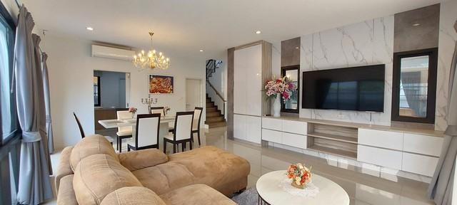 C4428 ให้เช่าบ้านเดี่ยว โครงการบ้านลุมพินี สวนหลวง ร.9 พร้อมเฟอร์นิเจอร์ ใกล้สวนหลวง ร.9