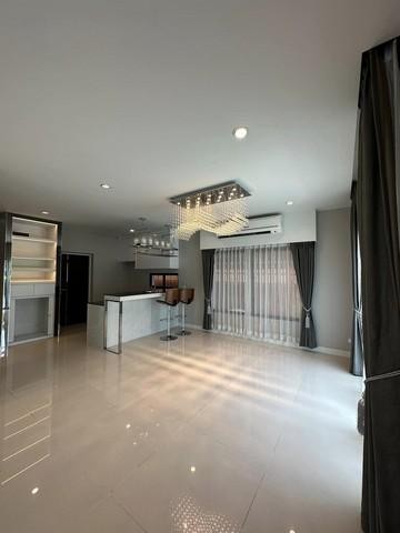 C4427 ขายบ้านเดี่ยว 2 ชั้น โครงการเศรษฐสิริ พัฒนาการ 87 พร้อมสระว่ายน้ำส่วนตัว ใกล้สวนส่วนกลาง 