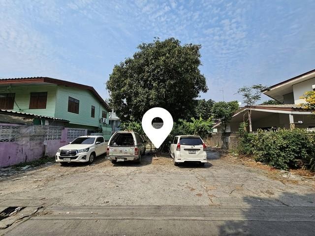 C4418 ขายที่ดินเนื้อที่ 57 ตรว. ซอยอ่อนนุช 36 แปลงสี่เหลี่ยมสวย เหมาะสร้างบ้าน ย่านอ่อนนุช