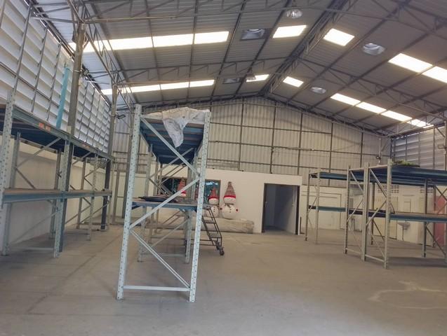 ให้เช่าโกดัง 494.20 ตร.ม. ย่านรัชดา สุทธิสาร ใกล้ MRT รัชดา MRT สุทธิสาร เดินทางสะดวก 