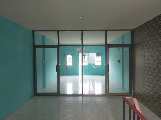 ขาย อาคารพาณิชย์ 2.5 ชั้น   ต.ในเมือง อ.เมืองขอนแก่น จ.ขอนแก่น  PAP4-0285