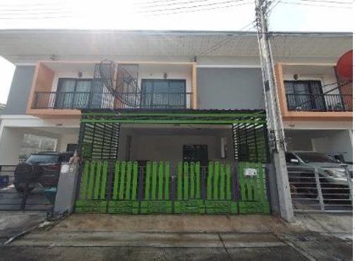 ขายทาวน์เฮาส์ หมู่บ้านมณีรินทร์ โมเดิร์นโฮม บ่อวิน  ชลบุรี PCI06662
