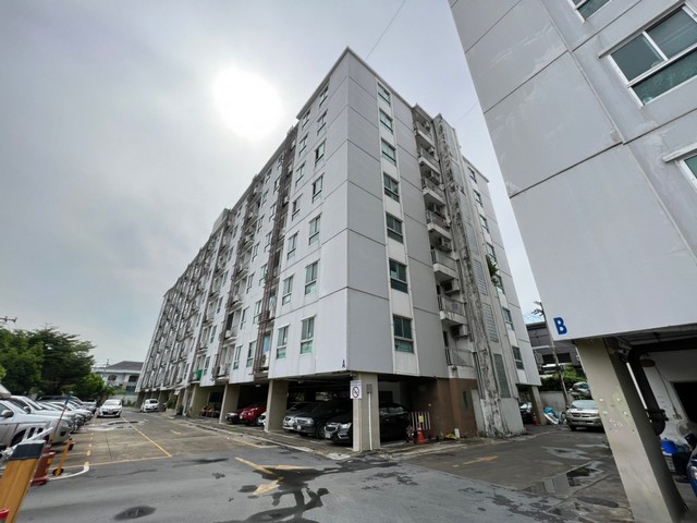   รายละเอียดเพิ่มเติม Code ID : PJAO 0121  ราคาขาย  969,000 บาท- พื้นที่ใช้สอย :   31.97 ตารางเมตร- จำนวนห้อง :  1 ห้องนอน 1 ห้องน้ำ  - ชั้นที่ : 8      - อาคาร : 1 พิกัดทรัพย์ :   https://maps.app.goo.gl/7P6NegMshfSJ4Co56    สถานที่ใกล้เคียง- ใกล้รพ.เกษมราษฎร์ ประชาชื่น,- ใกล้รพ.เกษมราษฏร์ประชาชื่น,รร.พิริยะโยธิน สอบถามเพิ่มเติม/นัดชมโทร. 097-419-5982(พลอย)โทร. 096-932-4624(ออมสิน)Line : @panaya (มี@ด้านหน้า)ปรึกษาสินเชื่อฟรี One Stop Service ดูแลตั้งแต่ต้นจนจบบริษัท �