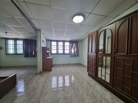 sss340 ขาย ทาวน์เฮ้าส์ 2 ชั้น หมู่บ้านมหาพล อ่อนนุช52