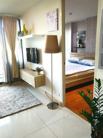 The President Sukhumvit 81, convenient, quiet, private, 8th floor, BTS On Nut.***Service for selling/renting houses, condos and giving advice. If interested, contact at any time***Interested in additional details or pictures or making an appointment to see the room?You can contact Ekachai (Aui).T. 089-799-5598Line ID: @auiauiaui001 (add @ in front) (Agent Post)-------------------------------------------------- ------------Room type: 1 bedroom, 1 bathroomSize 35 sq m., 8th floor, Building BClean room, beautifully decorated, ready to move in.details-------------------------------------------------- ------------Rental price: 15,000 baht/month-------------------------------------------------- ------------*Facilities worth using- swimming pool– Fitness– garden– CCTV-------------------------------------------------- ------------*Nearby important places (Based on information from Google Map)- Century The Movie Plaza : 0 m.- People Park : 1.7 km.- Wells International School : 350 m.- Ang