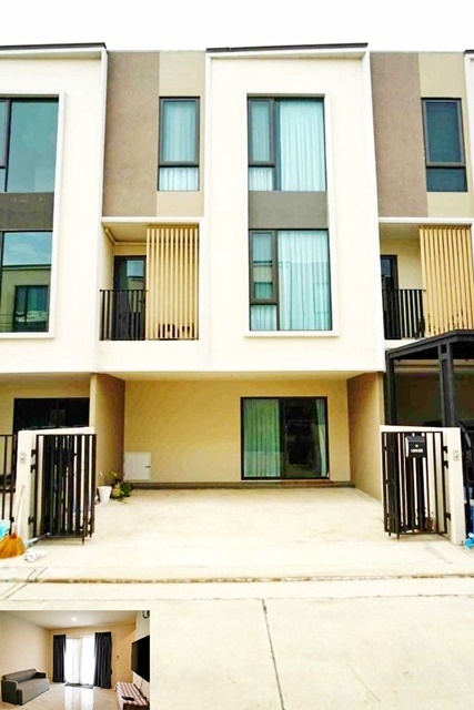 MRT ศรีแบริ่ง ให้เช่าทาวน์เฮ้าส์ 3 ชั้น อัลติจูด บางนา ใหม่มาก 27ตรว. บางนา-ตราด กม6 175ตรม. 31,998B-M 3นอน 4น้ำ 2จอดรถ 4แอร์ เฟอร์ครบ เมกา บางนาAltitude Bangna Bangna-Trad Km6 MRT Sri Bearing 3-story townhouse for rent  very new 27sq.wa. 175sq.m. 31,998B-M 3bed 4bath 2parking 4A/C fully furnished Mega Bangna.ซอยหนามแดง-บางพลี30-40 ถนนเทพารักษ์ ตำบลบางแก้ว อำเภอบางพลี สมุทรปราการ 1054027ตรว.                       175ตรม.                     - ใหม่มากเฟอร์นิเจอร์ลอยครบ - ถือกระเป๋าเสื้อผ้าพร้อมเข้าอยู่ - เครื่องใช้ไฟฟ้า