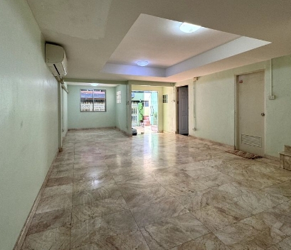 ให้เช่า Home Office 4 ชั้น  ลาดพร้าว 80 หมู่บ้านสินธานี