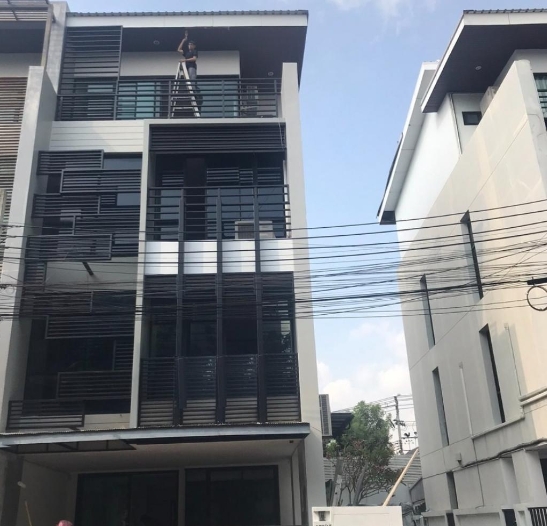 ให้เช่าโฮมออฟฟิศ 4 ชั้น  เนอวานา แอทเวิร์ค พระราม9 ใกล้ Homepro The Nine