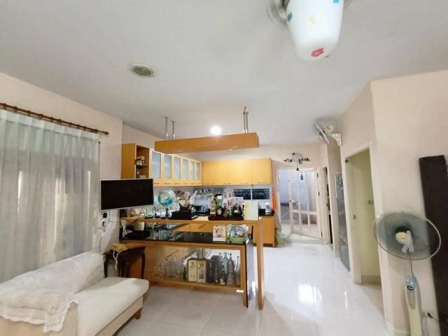 ให้เช่าบ้านเดี่ยว 3 ชั้น 63 ตรว. 4 ห้องนอน ซอย 20 มิถุนา เฟอร์ครบพร้อมอยู่ ใกล้ MRT สุทธิสาร