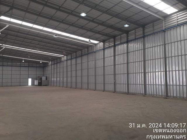 PO301 ให้เช่า โกดัง พร้อมออฟฟิศ ติดสำนักงาน ขนส่ง พื้นที่ 4 ย่านลาดกระบัง