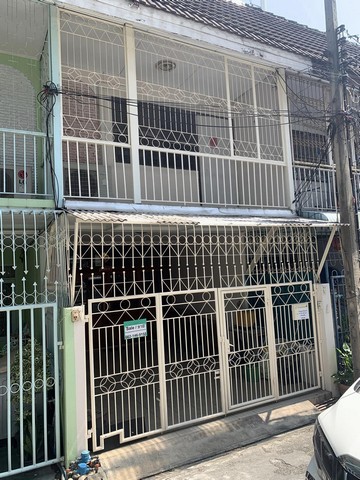 ขายทาวเฮาส์ 2 ชั้น 15 ตรว. 1 ห้องนอนใหญ่ รัชดาซอย 3 หลังสถานฑูตจีน ใกล้ MRT พระราม 9