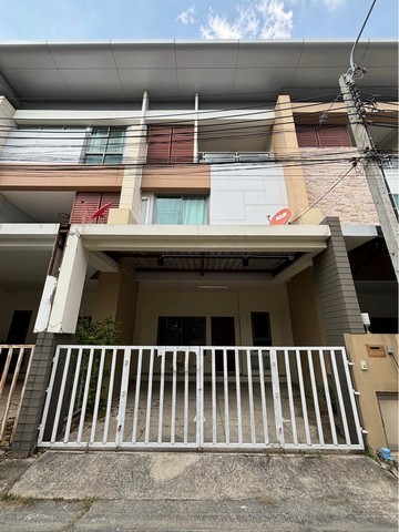 ให้เช่าทาวน์โฮม  ตรงข้าม centralแจ้งวัฒนะ 3ชั้น ย่านแจ้งวัฒนะ19 หมู่บ้านMo-town 