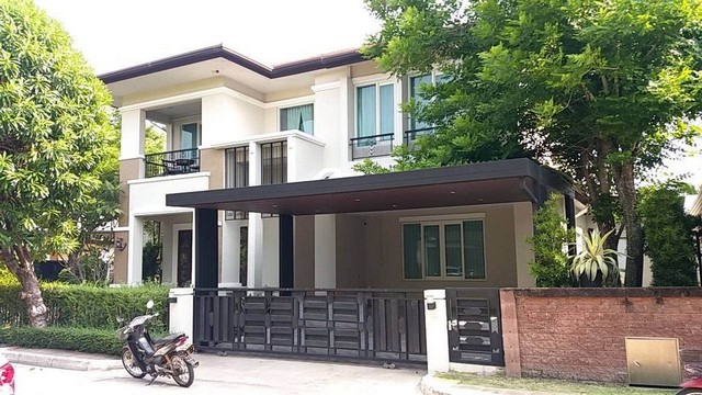 ขายบ้านเดี่ยวใกล้ รร. British Columbia International School ใกล้ Homepro และตลาดสด ถนนกัลปพฤกษ์ จอมทอง ชื่อโครงการ	 เดอะ พาลาซโซ่ สาทร 