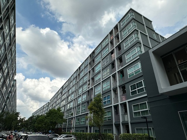   รายละเอียดเพิ่มเติม Code ID : AN 3630  ราคาขาย  1,738,500 บาท- พื้นที่ใช้สอย :   29.03- จำนวนห้อง :   1 ห้องนอน 1 ห้องน้ำ - ชั้นที่ : 6      - อาคาร :  5 พิกัดทรัพย์ :  https://maps.app.goo.gl/KVryuZeKVVKsYbEA6    สถานที่ใกล้เคียง- ใกล้รถไฟฟ้าสายสีเหลือง สถานีแยกลำสาลี- ใกล้รถไฟฟ้าสายสีเหลือง สถานีบางกะปิ, รร.ถนอมบุตร - ใกล้มหาวิทยาลัยรามคำแหง, 7-Eleven 2 แห่ง, รพ.รามคำแหง, รร.บางกะปิ, สถาบันบัณฑิตพัฒนบริหารศาสตร์ (นิด้า), รพ.สมิติเวช, - ใกล�