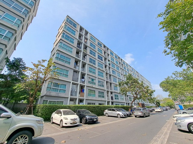  รายละเอียดเพิ่มเติม Code ID : AN 4308  ราคาขาย  1,795,500 บาท- พื้นที่ใช้สอย :   29.03 ตารางเมตร- จำนวนห้อง :   1 ห้องนอน 1 ห้องน้ำ - ชั้นที่ :  8- อาคาร : C พิกัดทรัพย์ : https://maps.app.goo.gl/HXnPB9kkFZPY2R9w8    สถานที่ใกล้เคียง- ใกล้ห้างสรรพสินค้า เดอะมอลล์- ใกล้ห้างสรรพสินค้า บิ๊กซี - ใกล้ฟู้ดแลนด์- ใกล้รพ. สมิติเวช ศรีนครินทร์ สอบถามเพิ่มเติม/นัดชมโทร. 097-419-5982(พลอย)โทร. 096-932-4624(ออมสิน)Line : @panaya (มี@ด้านหน้า)ปรึกษาสินเชื่อฟรี One Stop Service 