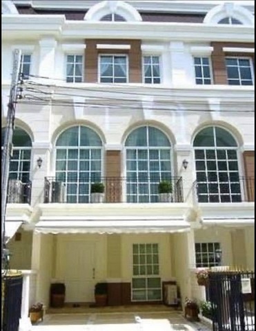 HR1472ให้เช่าทาวน์โฮม 3 ชั้น โครงการพลัสซิตี้พาร์ค ลาดพร้าว71 ซอยสุคนธสวัสดิ์ 3 ใกล้โรงเรียนสตรีวิทยาค่าเช่า 35,000 / เดือน มัดจำ 2เดือน ล่วงหน้า 1 เดือน สัญญา1ปีติดต่อ : คุณพร 0938091444 (เบอร์นี้แอดไลน์ได้คะ),โทร 0939833259ID Line : henghengpaulaรหัสประกาศ HR1472ให้เช่าทาวน์โฮม 3 ชั้น โครงการพลัสซิตี้พาร์ค ลาดพร้าว71 ซอยสุคนธสวัสดิ์ 3 รีโนเวทใหม่ตกแต่งสวย ใกล้indexเกษตรนวมินทร์,เซ็นทรัลอีสต์วิลล์ ใกล้สถา