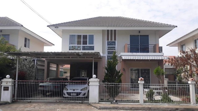 ให้เช่าบ้านเดี่ยว หมู่บ้านกาญจน์กนก วิลล์ 10 ซอย 17 บ้านว่างพร้อมเข้าอยู่ บ้านเดี่ยว 2 ชั้น 53 ตรว. 3 นอน 3 น้ำ