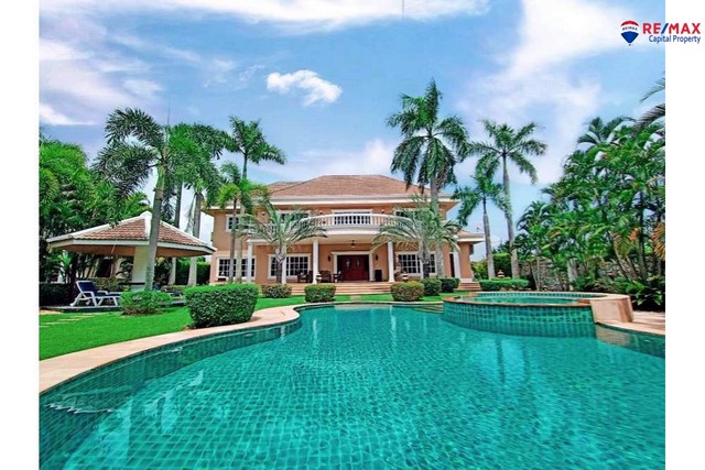 บ้านพร้อมสระว่ายน้ำใกล้ทะเลสาบมาบประชัน            