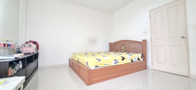 ขายทาวน์เฮ้าส์ สุขนิเวศ 5 พุทธบูชา วัดหลวงพ่อโอภาสี สุขสวัสดิ์ 26 จอดรถได้ 2-3 คัน