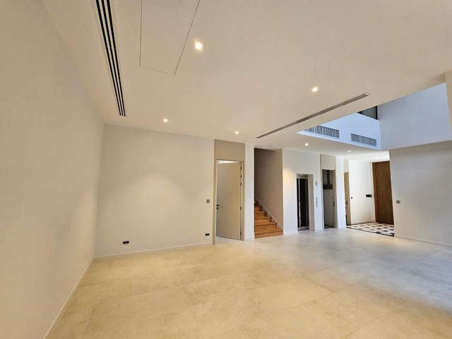 ให้เช่า Bugaan บูก้านพระราม9-เหม่งจ๋าย​ ซอยสหการประมูล โครงการ​มีเพียง8หลัง พื้นที่ใช้สอย 522ตารางเมตร 5 ห้องนอน, 6ห้องนํ้า