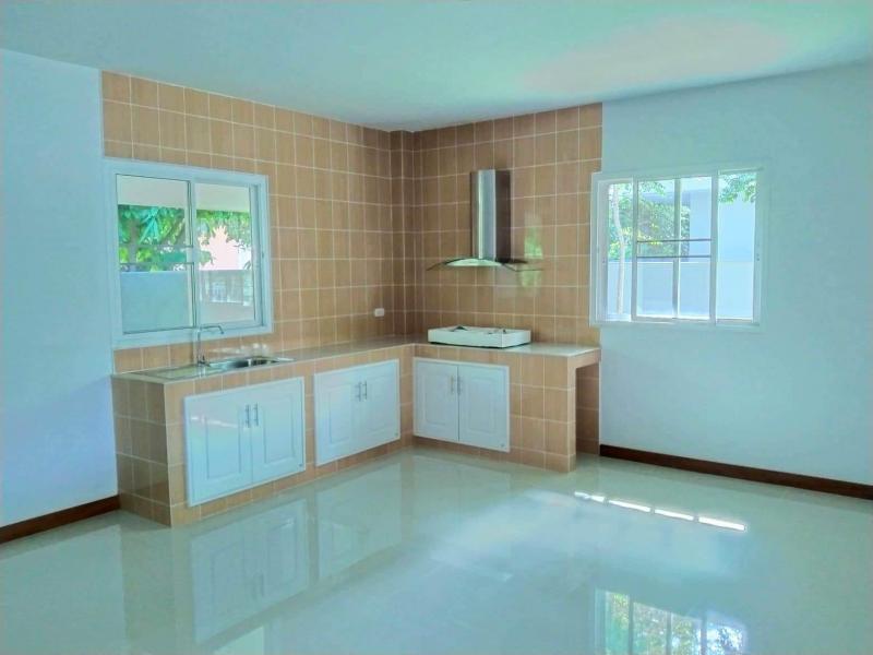 บ้านเชียงใหม่ โซนสันผักหวาน หางดง พื้นที่กว้าง นอกโครงการ ราคาไม่เกิน 4 ล้านบาท