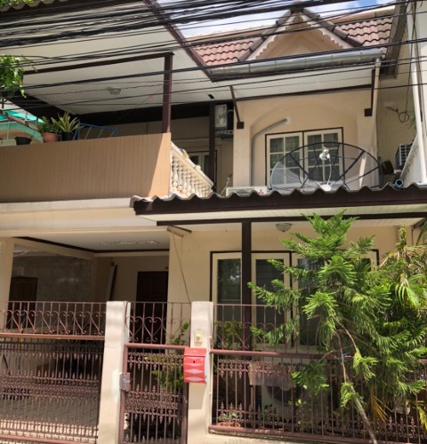 ให้เช่าบ้านแฝด2ชั้นถ.อุดมสุข51มี4นอน2น้ำเฟอร์ฯครบใกล้BTSศรีอุดมและอุดมสุขเช่า20,000บ/ด