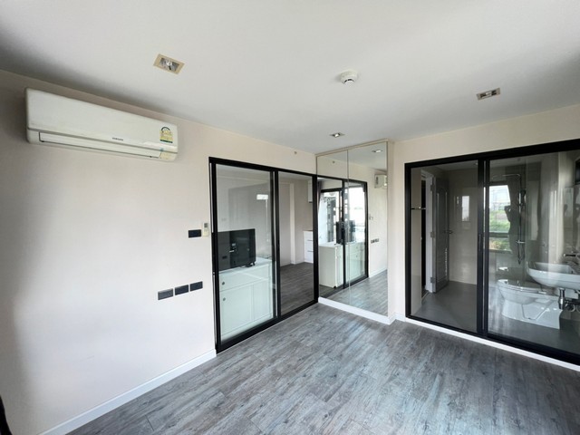 ขายคอนโดโครงการ นิวยอร์ค รามอินทรา97 บางกะปิ กรุงเทพมหานคร D069