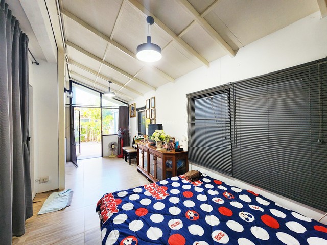 ขาย ม. เวนิว ติวานนท์-รังสิต บ้านแฝดฟังก์ชั่นบ้านเดี่ยว หลังริม ต่อเติมสวยสไตล์นอดิก