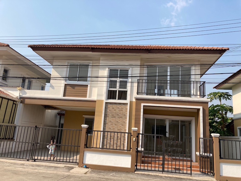 BS788 ขายบ้านแฝดหลังใหญ่ 2ชั้น เนื้อที่ 35.40ตรว. 3ห้องนอน 3ห้องน้ำ จอดรถได้ 2คัน ถ.สุขาภิบาล 5