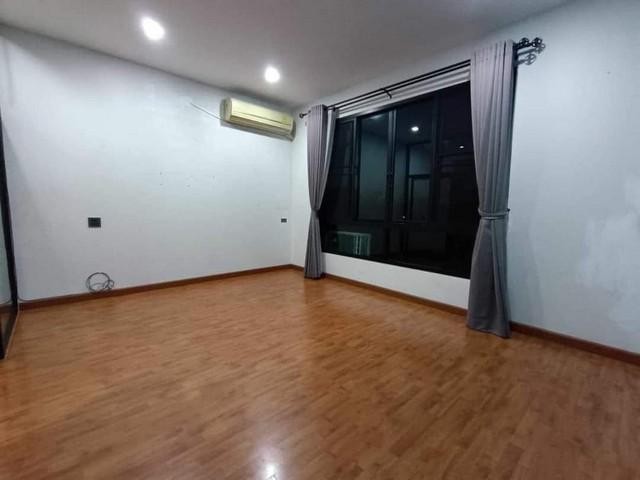 PB3830 ให้เช่าทาวน์โฮม 3 ชั้น ซอยรามอินทรา 39 เหมาะทำ Home Office