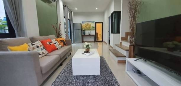 ขาย 8.9 ล้าน 70 ตรว. 4 นอน 2 น้ำ บ้านพูลวิลล่า 2 ชั้น สไตล์โมเดิร์น หลังหัวมุม เมืองเชียงใหม่ ตกแต่งสวย เฟอร์นิเจอร์ครบ พร้อมเข้าอยู่