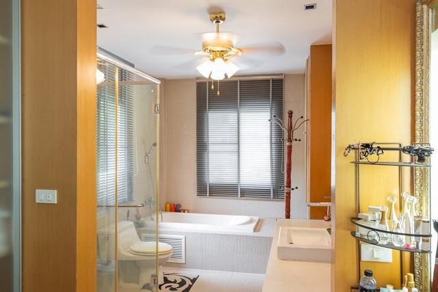 EPL-HS1084 ขายบ้านเดี่ยว 2 ชั้นหลังมุม โนเบิล ทารา พัฒนาการ NOBLE TARA PATTANAKARN เนื้อที่ 141 ตร.ว.4 ห้องนอน 5 ห้องน้ำ พร้อมสระว่ายน้ำ