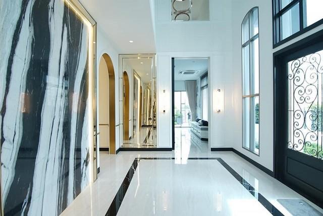 EPL-HS1083 ขายบ้านเดี่ยวหรู 2 ชั้น โครงการเพอร์เฟค มาสเตอร์พีซ พระราม 9-กรุงเทพกรีฑา เนื้อที่ 202 ตรว พื้นที่ 700 ตรม.5 ห้องนอน 6 ห้องน้ำ